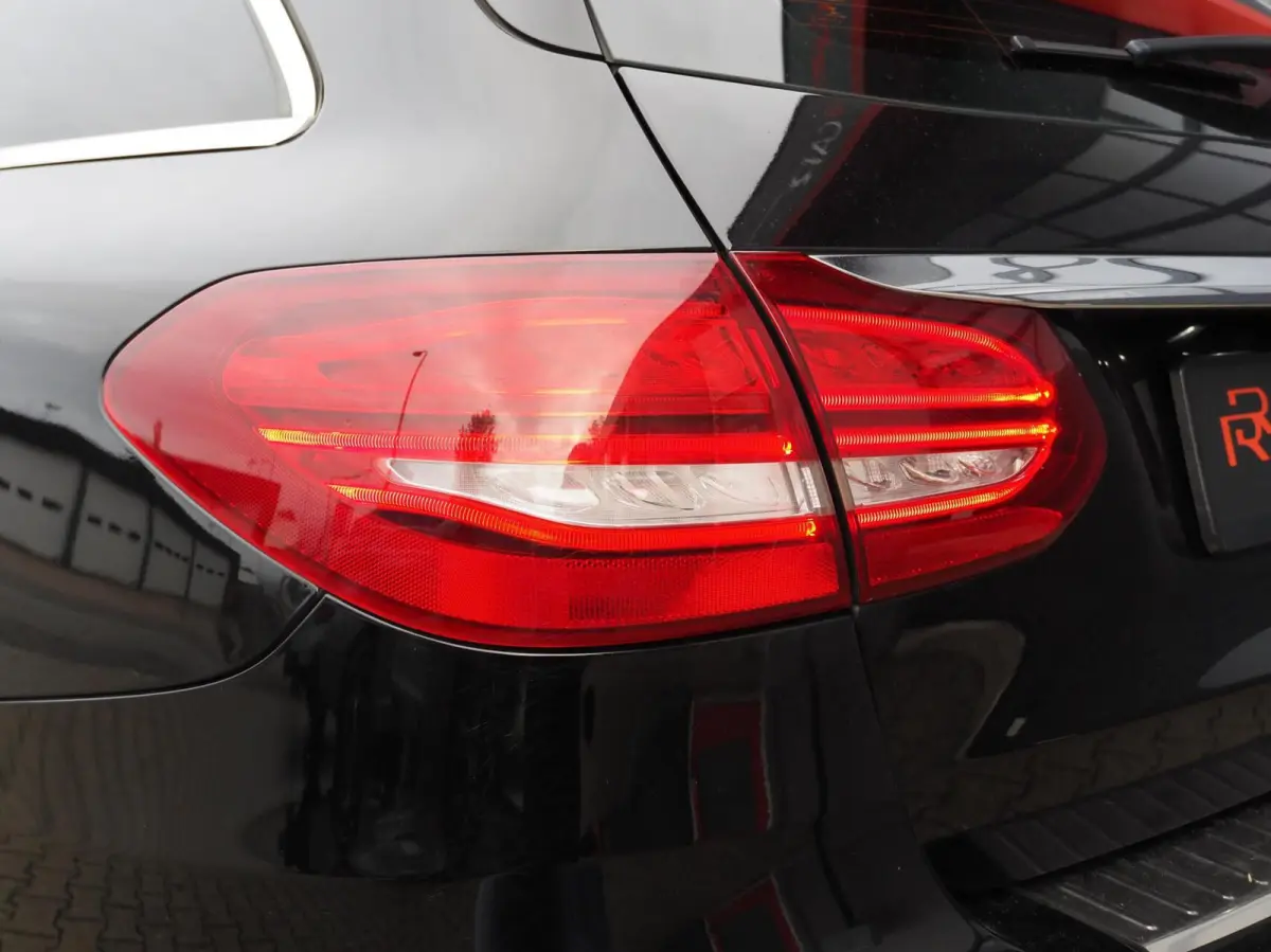 200 | AMG Line | Burmester | Led | Ambient | Cruise | Bluetooth | Camera | Automaat