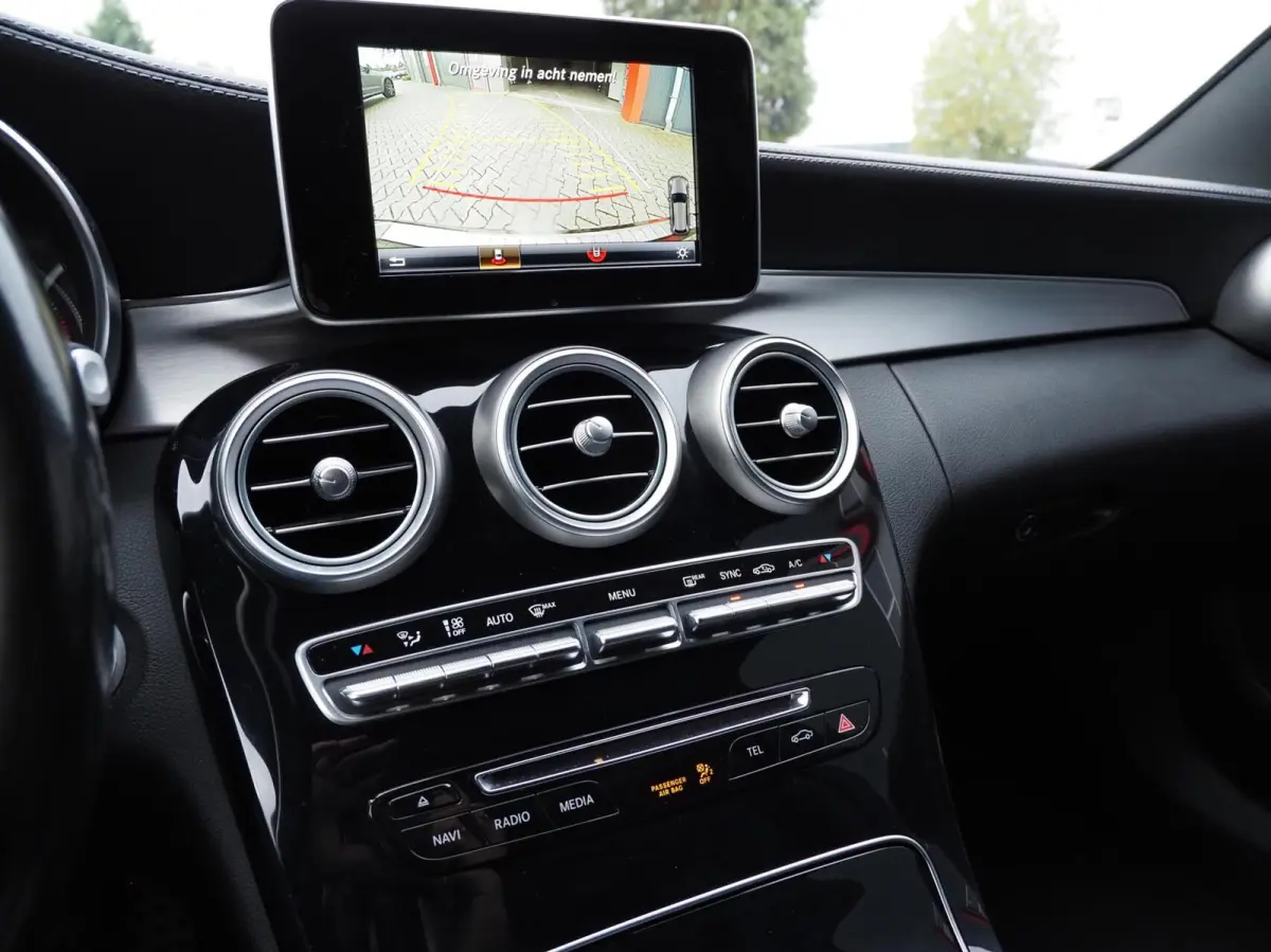 200 | AMG Line | Burmester | Led | Ambient | Cruise | Bluetooth | Camera | Automaat