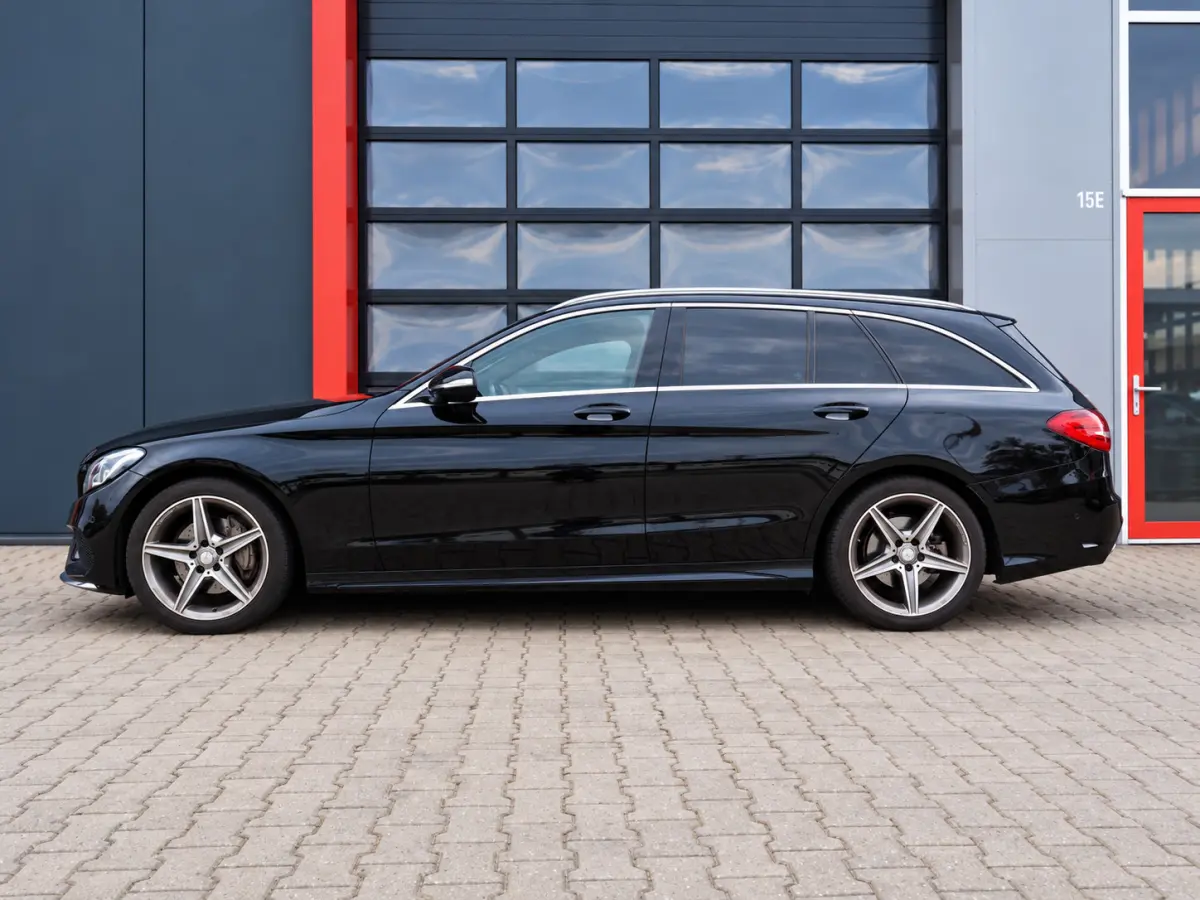 200 | AMG Line | Burmester | Led | Ambient | Cruise | Bluetooth | Camera | Automaat