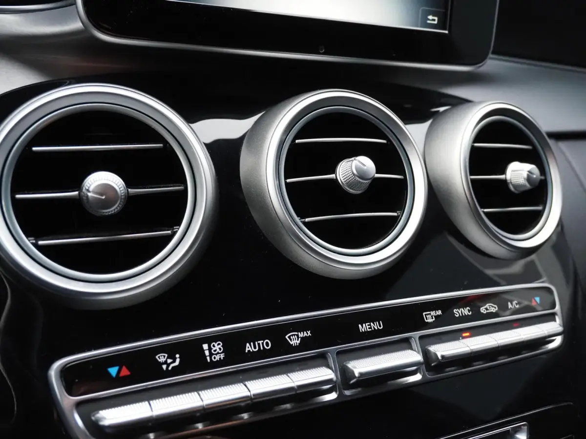 200 | AMG Line | Burmester | Led | Ambient | Cruise | Bluetooth | Camera | Automaat