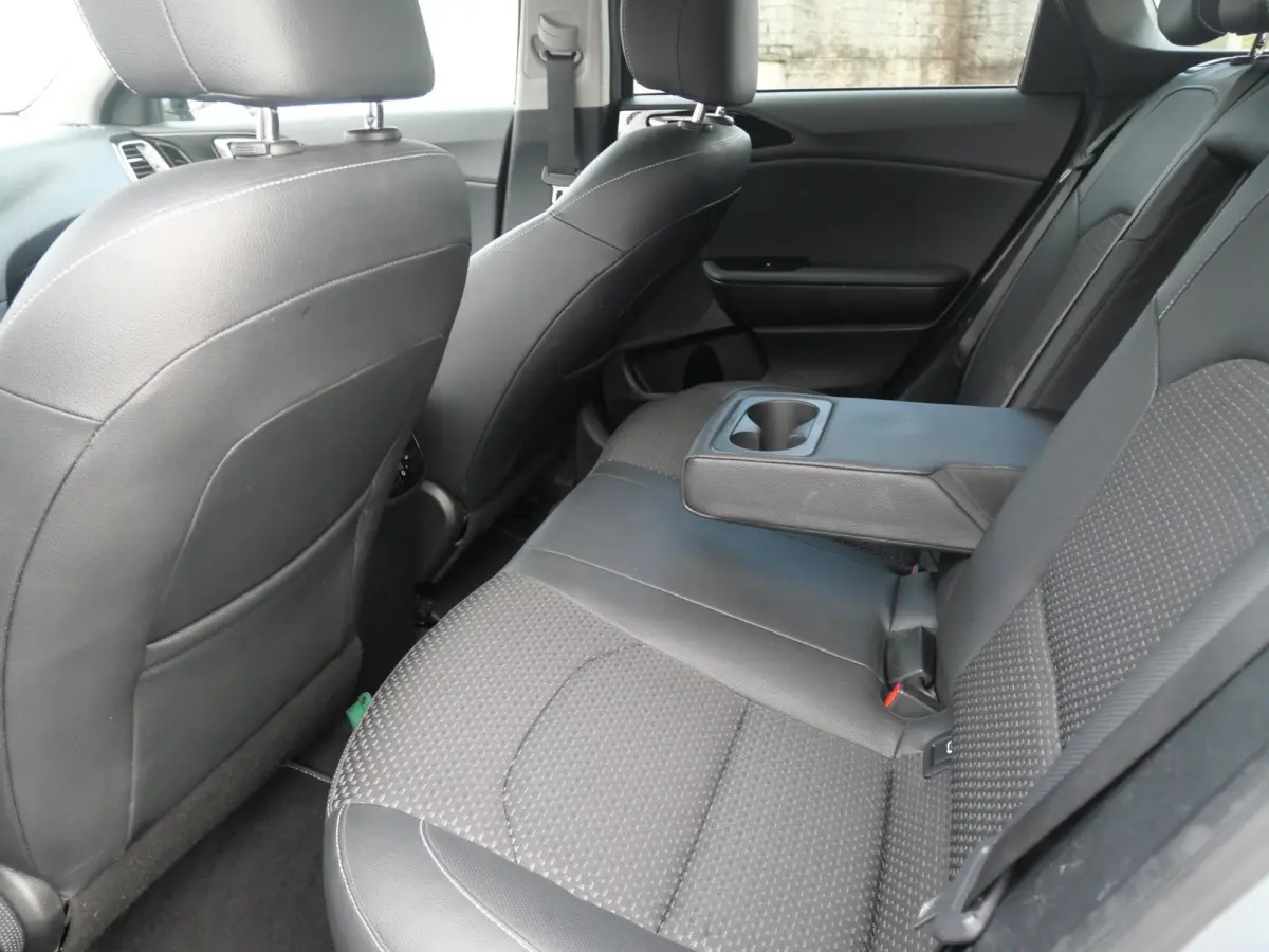 1.0 T-GDi DynamicPlusLine | Cruise | Carplay | Keyless | Navi | Stoel-Stuurverwarming |