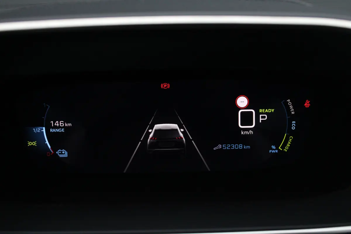 EV GT Pack 50 kWh | Fase 3 laden | SOH 93,38% | Panorama/schuifdak | Stoelverwarming | Navigatie | Camera | NL auto |