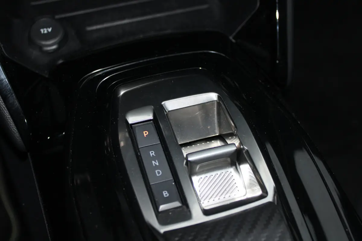 EV GT Pack 50 kWh | Fase 3 laden | SOH 93,38% | Panorama/schuifdak | Stoelverwarming | Navigatie | Camera | NL auto |
