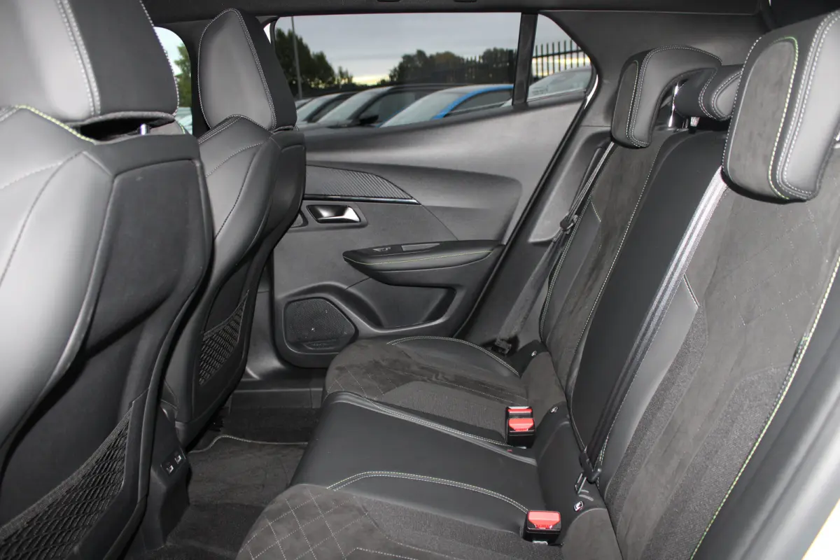 EV GT Pack 50 kWh | Fase 3 laden | SOH 93,38% | Panorama/schuifdak | Stoelverwarming | Navigatie | Camera | NL auto |