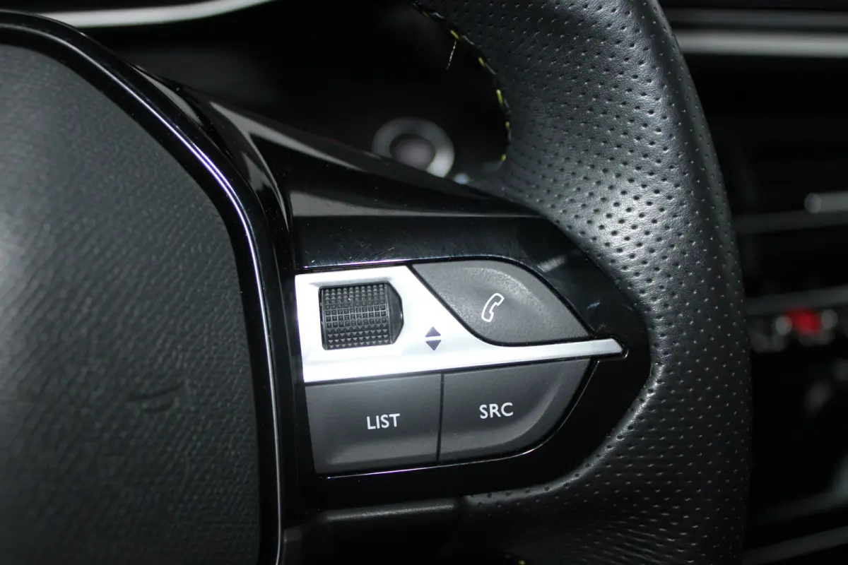 EV GT Pack 50 kWh | Fase 3 laden | SOH 93,38% | Panorama/schuifdak | Stoelverwarming | Navigatie | Camera | NL auto |