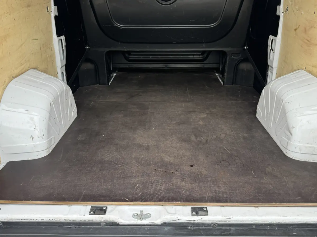 2.2 BlueHDi 140 L2H2 3.5t 6 pers Camera Carplay Trekhaak 3000kg Cruise Navigatie