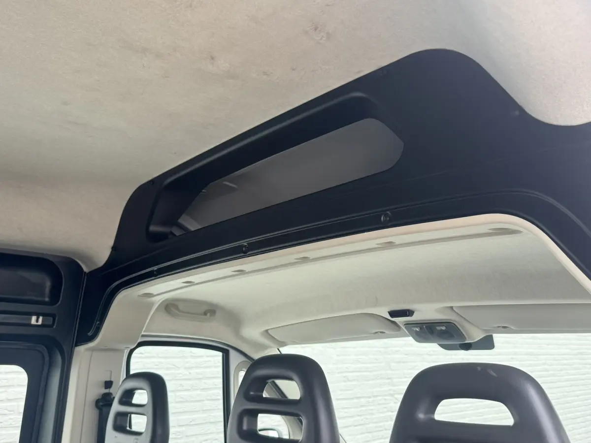 2.2 BlueHDi 140 L2H2 3.5t 6 pers Camera Carplay Trekhaak 3000kg Cruise Navigatie