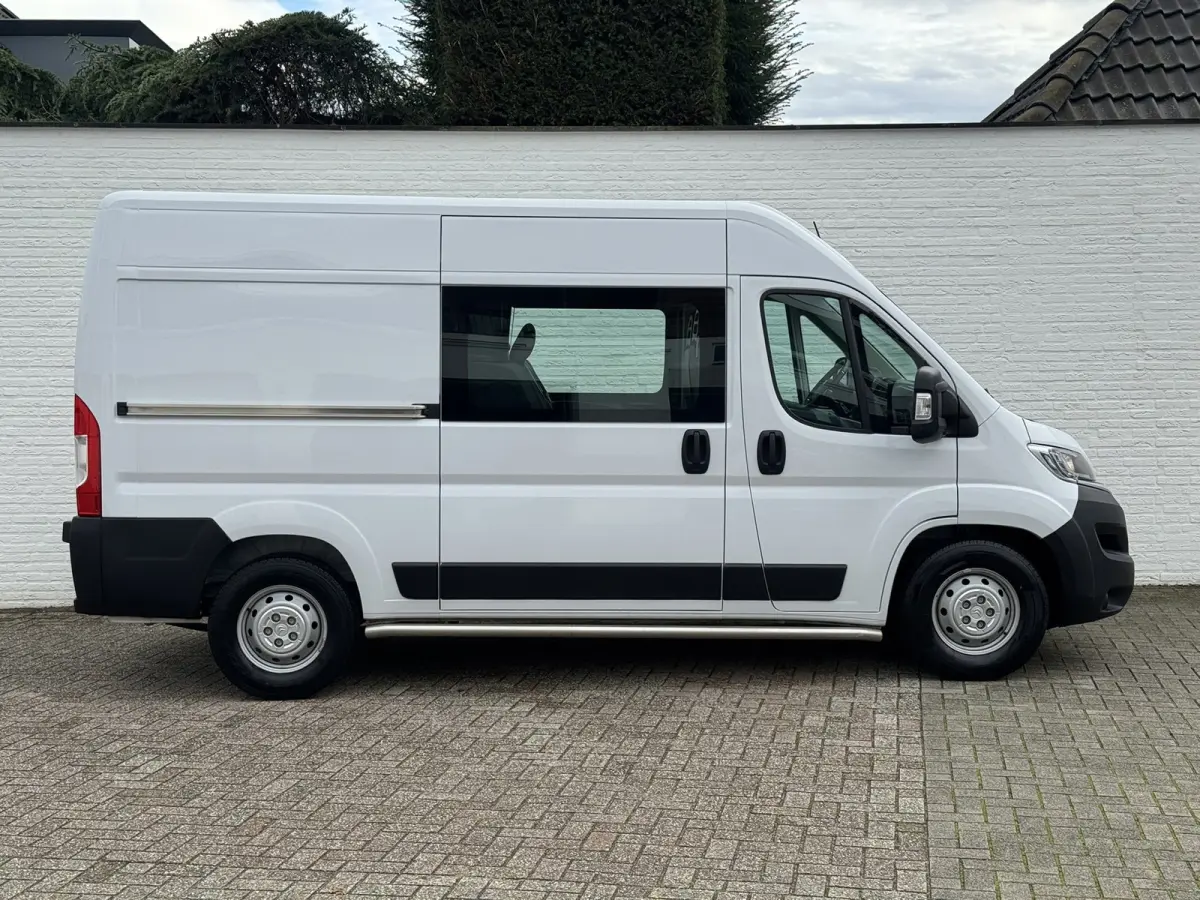 2.2 BlueHDi 140 L2H2 3.5t 6 pers Camera Carplay Trekhaak 3000kg Cruise Navigatie