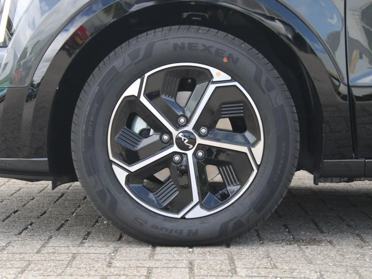 1.6 GDi Hybrid DynamicLine | Op voorraad | Keyless | Adapt. Cruise | LED | Navi | Carplay | Camera