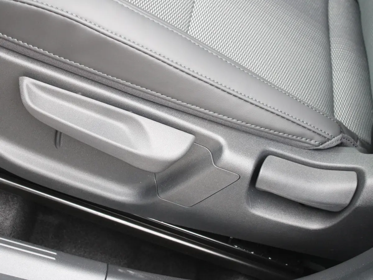 1.6 GDi Hybrid DynamicLine | Op voorraad | Keyless | Adapt. Cruise | LED | Navi | Carplay | Camera