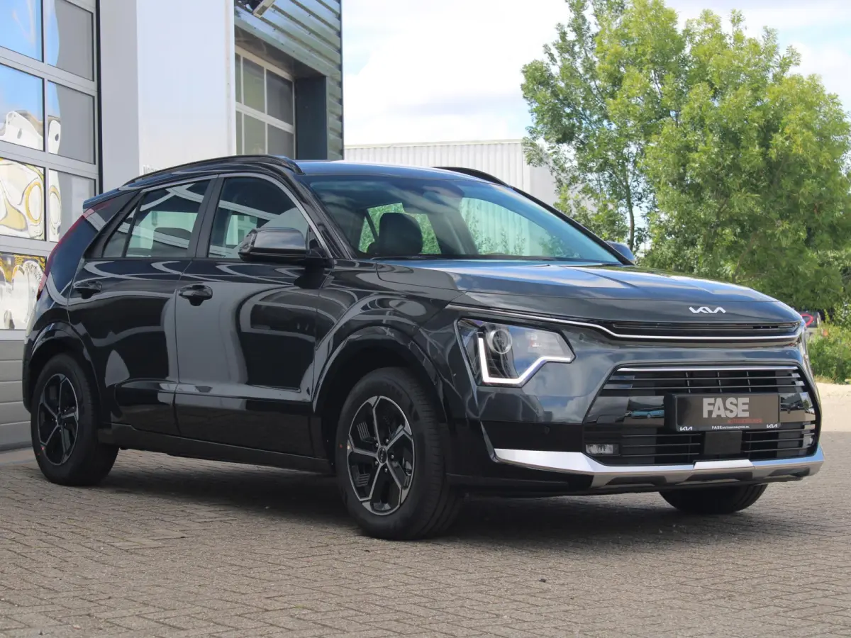 1.6 GDi Hybrid DynamicLine | Op voorraad | Keyless | Adapt. Cruise | LED | Navi | Carplay | Camera