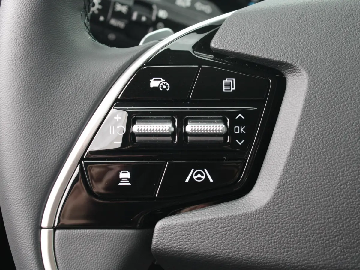1.6 GDi Hybrid DynamicLine | Op voorraad | Keyless | Adapt. Cruise | LED | Navi | Carplay | Camera