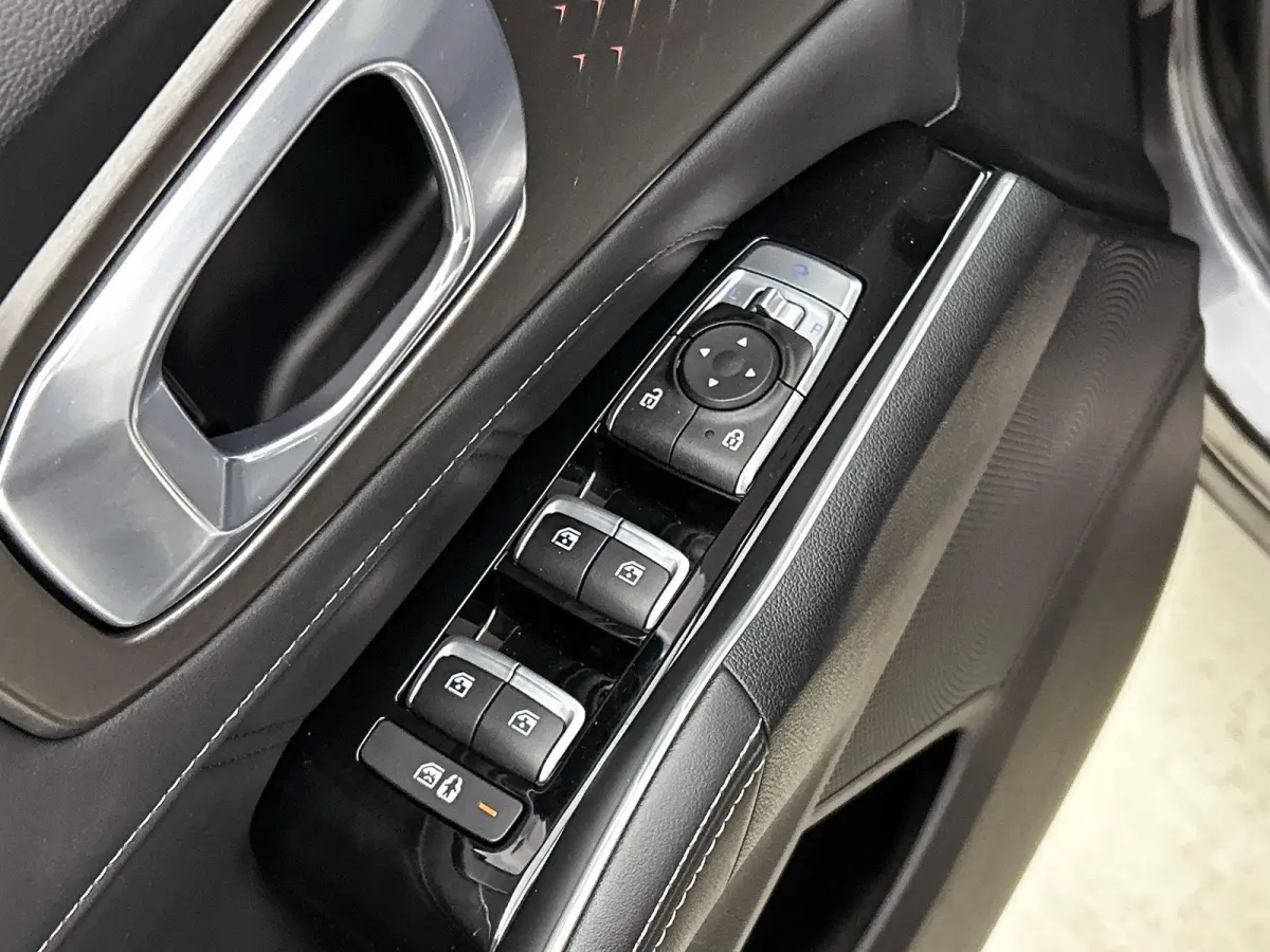 1.6 T-GDI Hybrid 2WD Dynamic Plus Line LEDER | PANORAMADAK | CAMERA