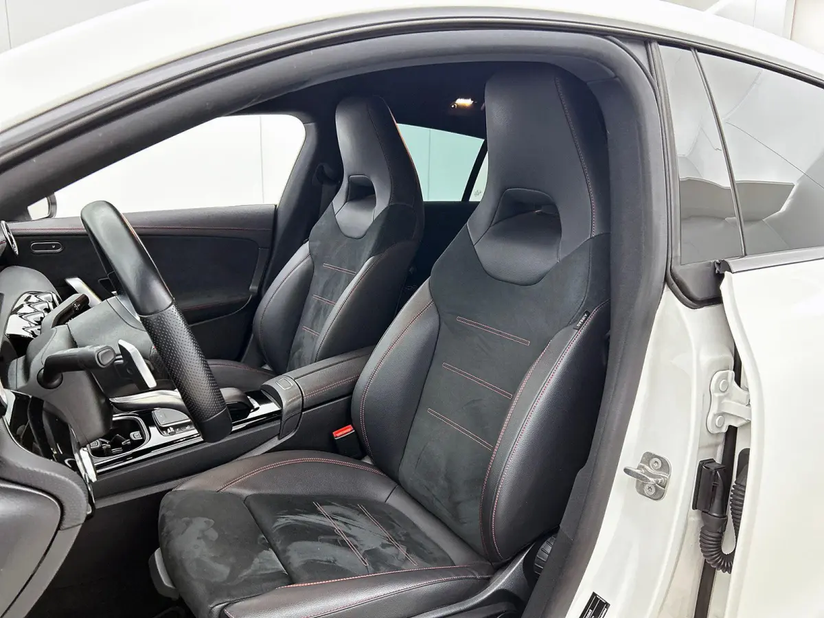 250 e AMG Line WIDE-SCREEN | CAMERA | STOELVERWARMING
