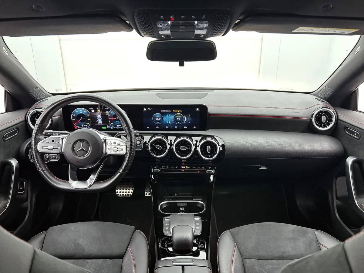 250 e AMG Line WIDE-SCREEN | CAMERA | STOELVERWARMING
