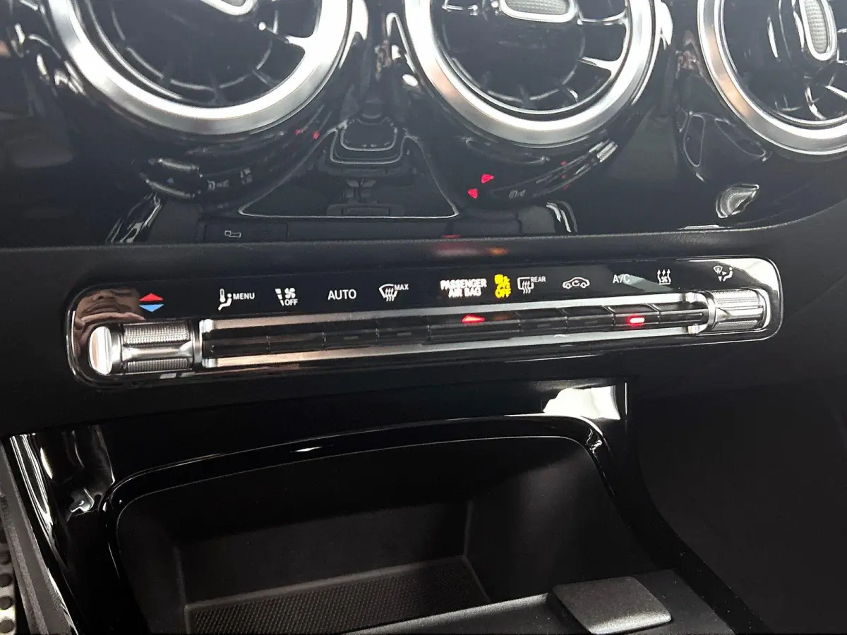 250 e AMG Line WIDE-SCREEN | CAMERA | STOELVERWARMING