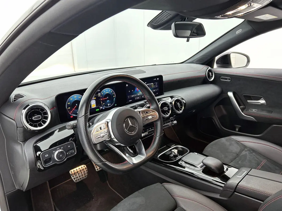 250 e AMG Line WIDE-SCREEN | CAMERA | STOELVERWARMING