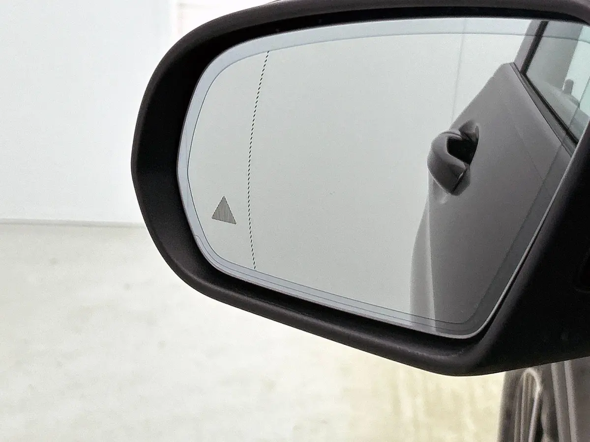 4MATIC Business Solution Luxury CAMERA | TREKHAAK | NAVI & CARPLAY