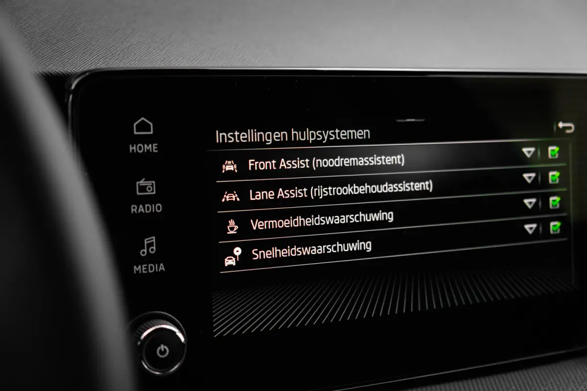 1.0 TSI Selection | Airconditioning | Cruise control met speedlimiter | Driver Activity Assistant, vermoeidheid waarschuwingssysteem
