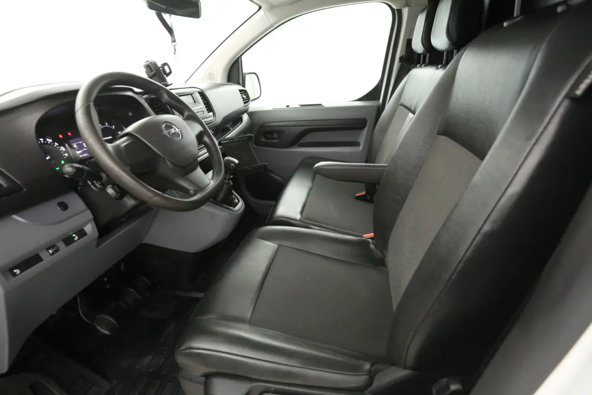 CDTI L3H1 | Airco | Cruise | 3 Zits | Kasten | Trekhaak | Parkeersens. | Imperiaal
