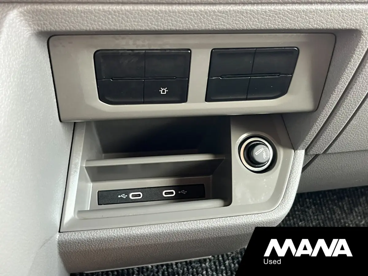 5.160 3.5T L3H3 DL N1 • trekhaak • navi • apple carplay • android auto • camera