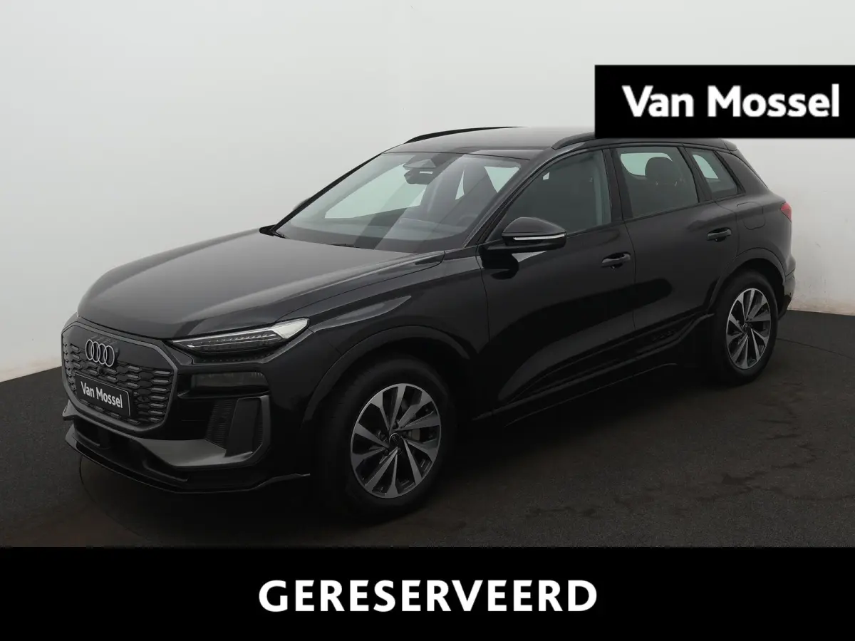 Advanced edition performance 100 kWh 306 PK | Navigatie | Omgevingscamera’s | Elektrisch instelbare stoelen | MMI Bijrijdersscherm | Leder-kunstlederen sportstoelen | Matrix Ledkoplampen| 