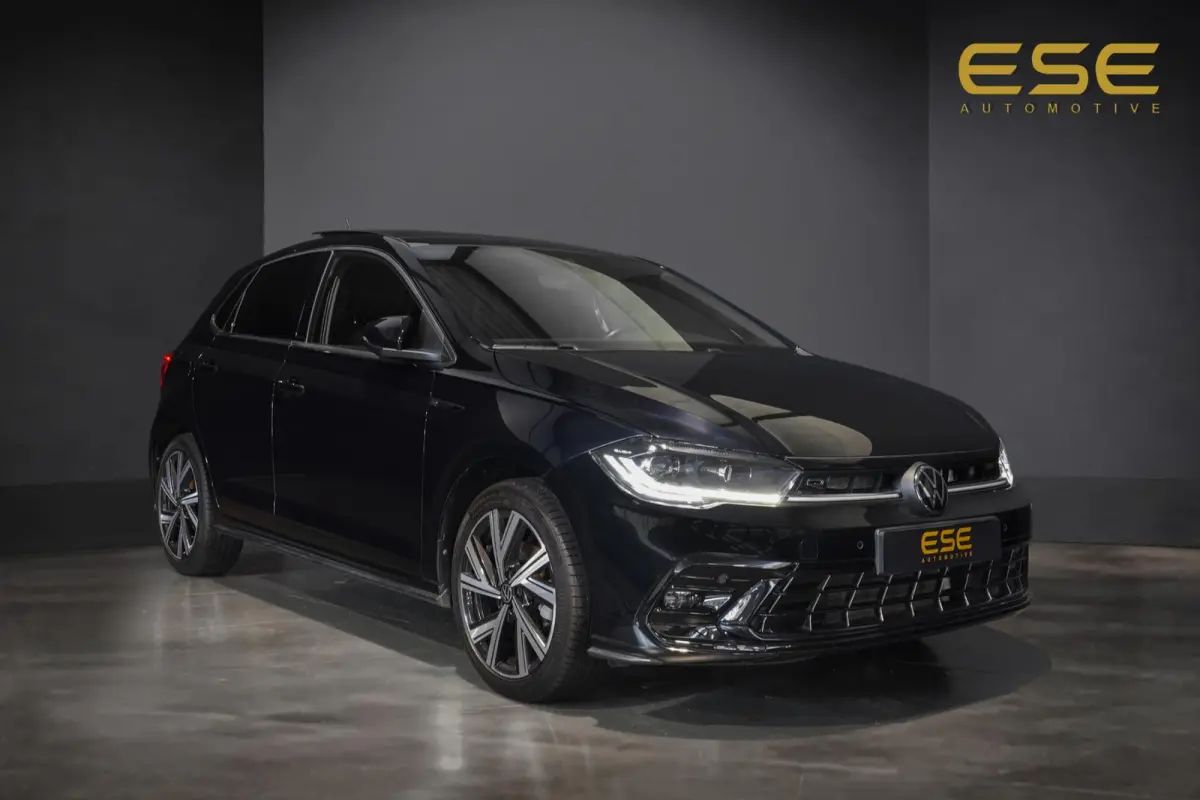 1.0 TSI R-Line | Panorama | ACC | Carplay | Camera | IQ Light