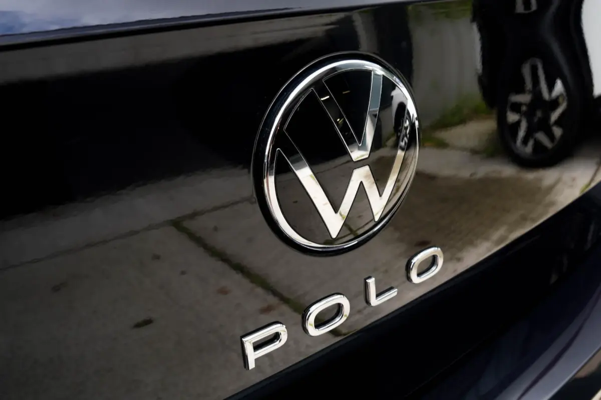 1.0 TSI R-Line | Panorama | ACC | Carplay | Camera | IQ Light