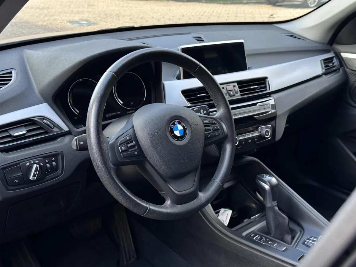 xDrive25e Led, Camera, Navi, Bluetooth, LM..