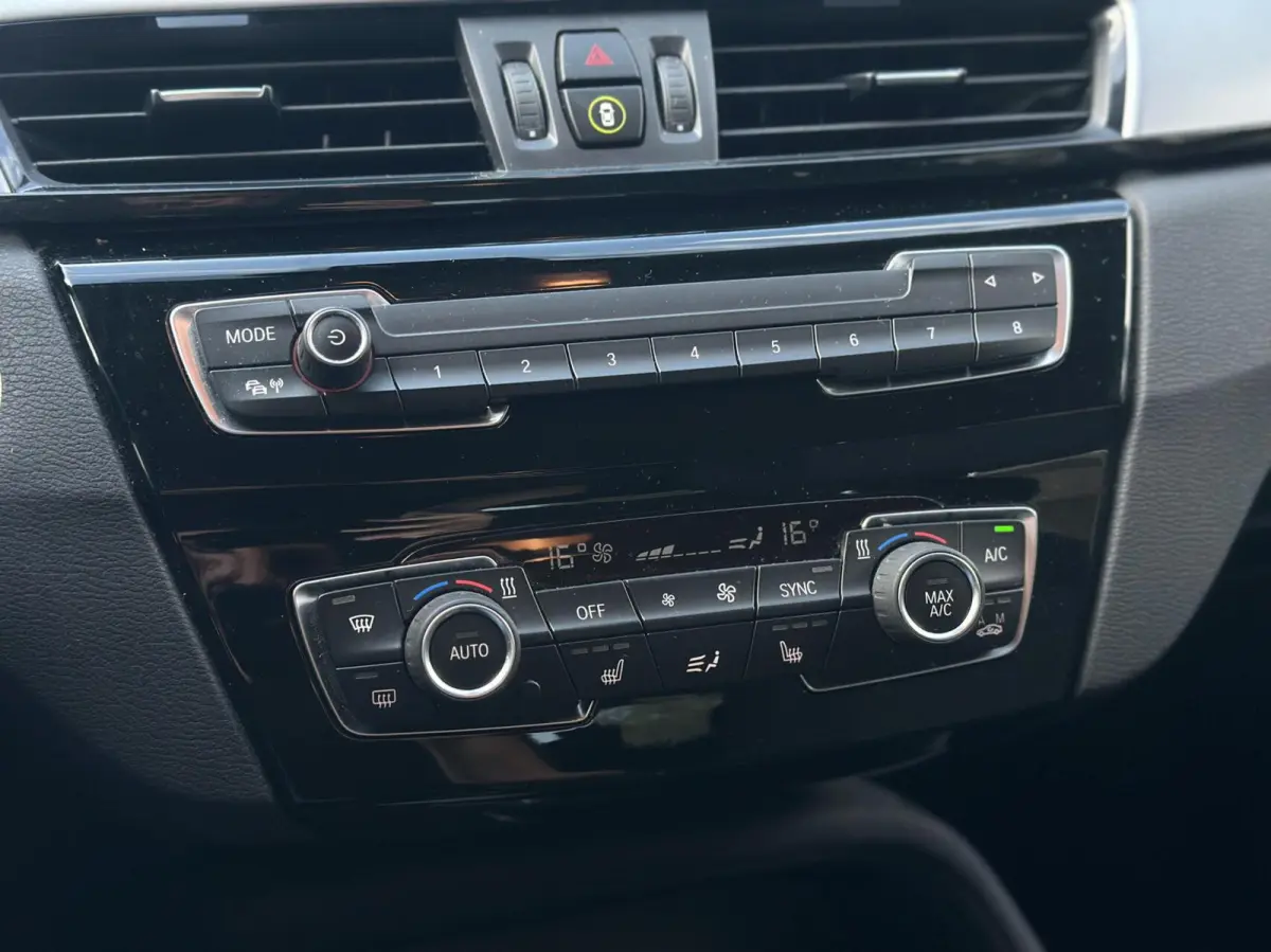 xDrive25e Led, Camera, Navi, Bluetooth, LM..