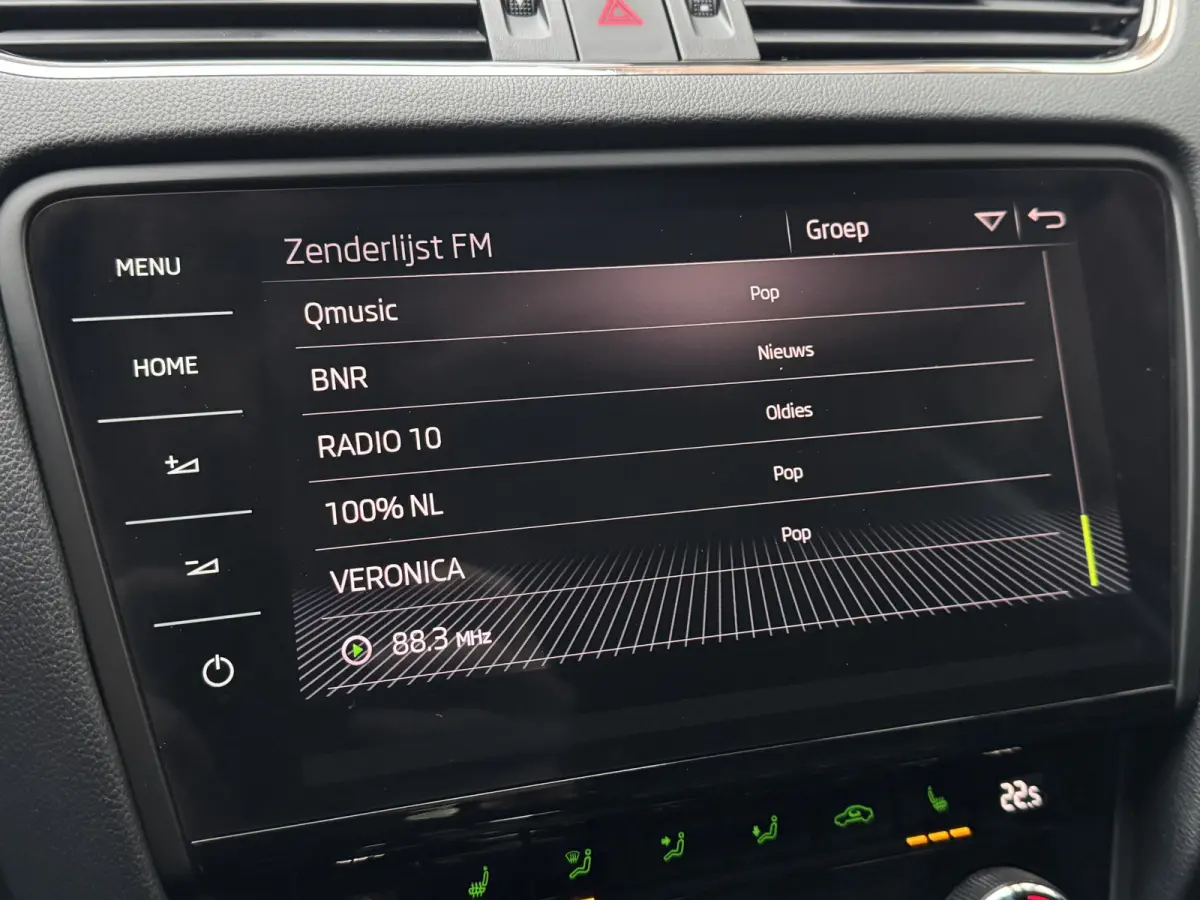 1.5 TSI 150PK DSG GREENTECH BUSINESS PLUS EDITION TREKHAAK/CAMERA/CARPLAY/LEDER