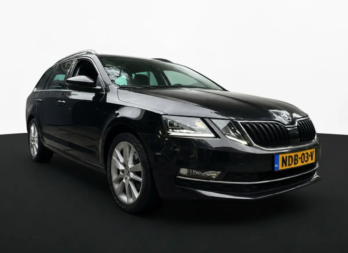 1.5 TSI 150PK DSG GREENTECH BUSINESS PLUS EDITION TREKHAAK/CAMERA/CARPLAY/LEDER