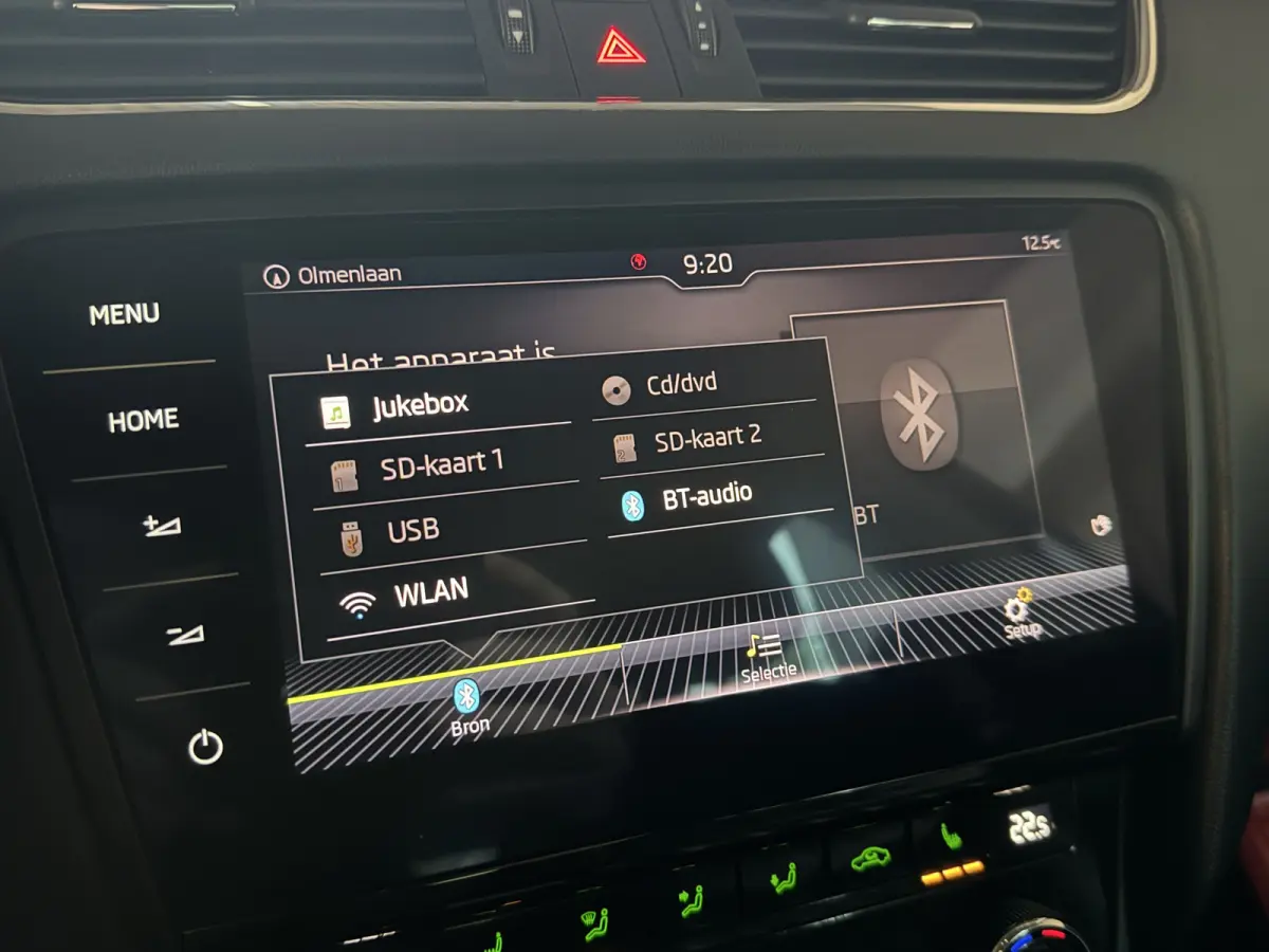 1.5 TSI 150PK DSG GREENTECH BUSINESS PLUS EDITION TREKHAAK/CAMERA/CARPLAY/LEDER