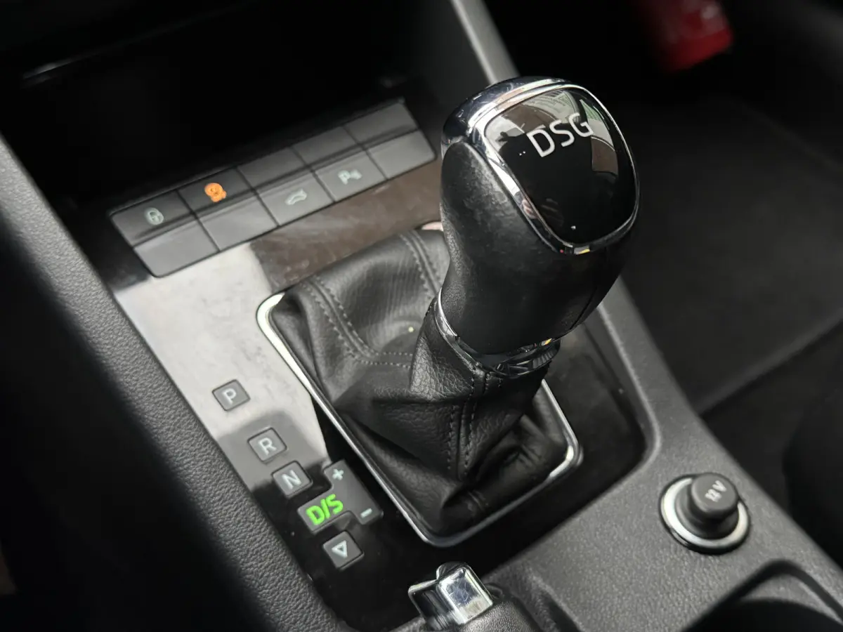 1.5 TSI 150PK DSG GREENTECH BUSINESS PLUS EDITION TREKHAAK/CAMERA/CARPLAY/LEDER