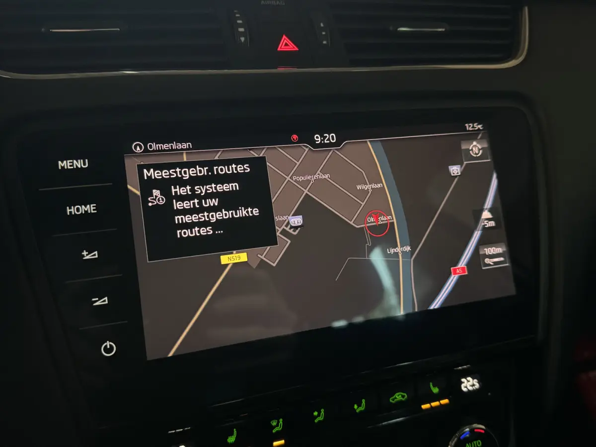 1.5 TSI 150PK DSG GREENTECH BUSINESS PLUS EDITION TREKHAAK/CAMERA/CARPLAY/LEDER