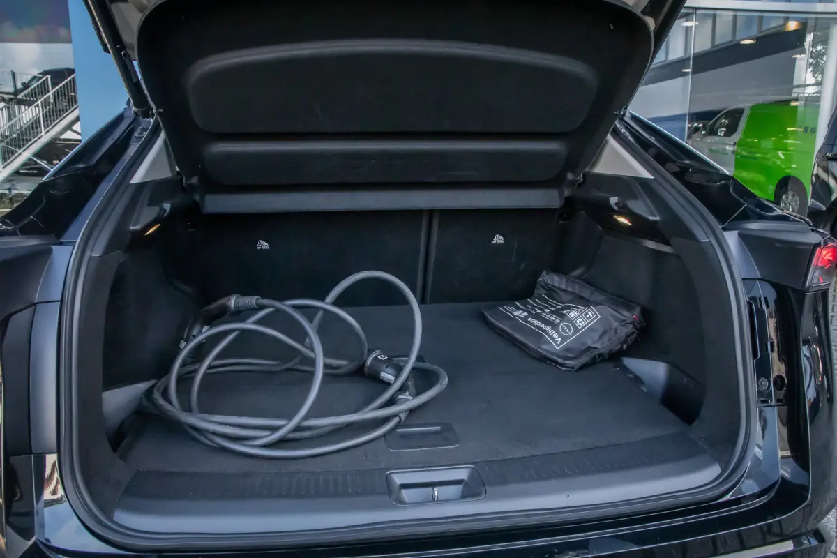 Evolve 66 kWh | Adap.cruise | 360 Camera | Apple Carplay/Android Auto | Elec.stoelen | Stoelverwarming | | Achteruitrijcamera | Apple Carplay/Android Auto|telefoonintegratie premium | Cruise