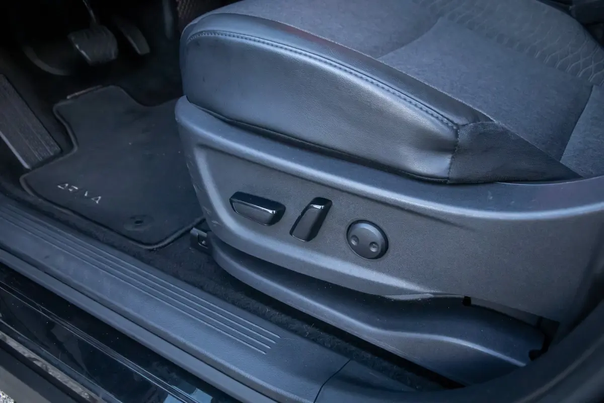 Evolve 66 kWh | Adap.cruise | 360 Camera | Apple Carplay/Android Auto | Elec.stoelen | Stoelverwarming | | Achteruitrijcamera | Apple Carplay/Android Auto|telefoonintegratie premium | Cruise