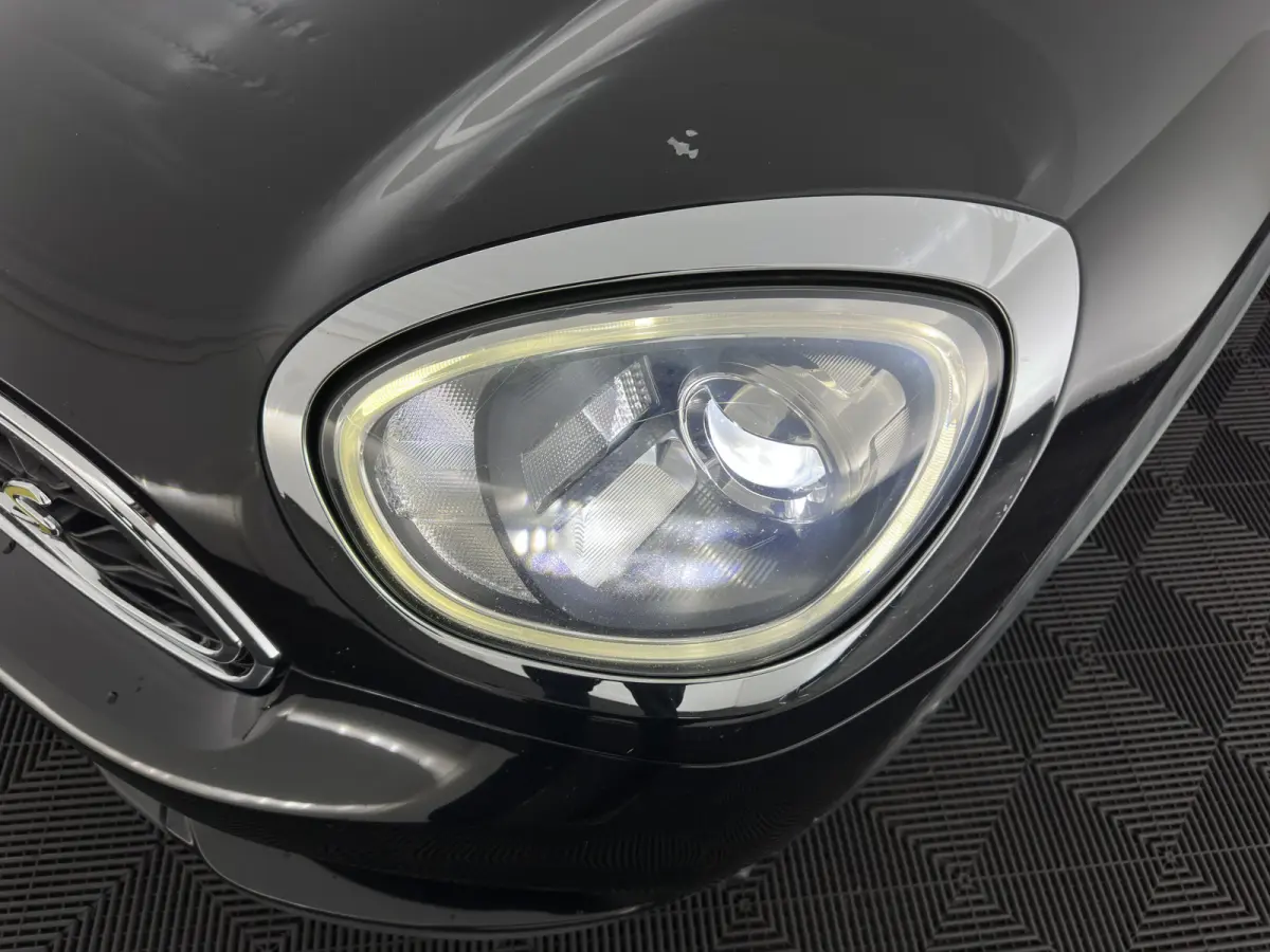 1.5 Cooper ALL4 Aut. *PANO | LEATHER | FULL-LED | HARMAN/KARDON | ADAPTIVE-CRUISE | CAMERA | SPORTSEATS | PRIVACY-GLASS | NAVI-FULLMAP | ECC | PDC | 19''ALU*