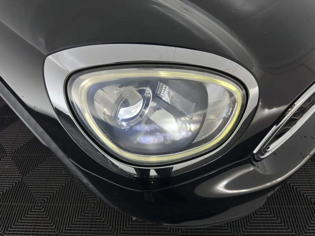 1.5 Cooper ALL4 Aut. *PANO | LEATHER | FULL-LED | HARMAN/KARDON | ADAPTIVE-CRUISE | CAMERA | SPORTSEATS | PRIVACY-GLASS | NAVI-FULLMAP | ECC | PDC | 19''ALU*