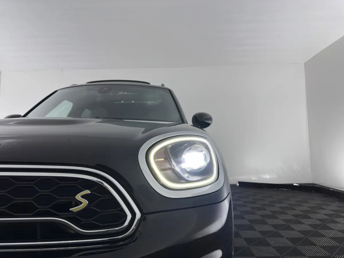 1.5 Cooper ALL4 Aut. *PANO | LEATHER | FULL-LED | HARMAN/KARDON | ADAPTIVE-CRUISE | CAMERA | SPORTSEATS | PRIVACY-GLASS | NAVI-FULLMAP | ECC | PDC | 19''ALU*