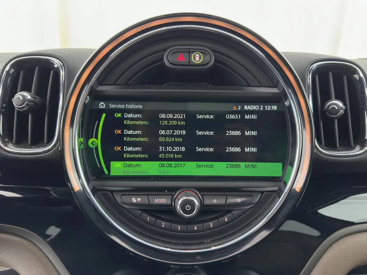 1.5 Cooper ALL4 Aut. *PANO | LEATHER | FULL-LED | HARMAN/KARDON | ADAPTIVE-CRUISE | CAMERA | SPORTSEATS | PRIVACY-GLASS | NAVI-FULLMAP | ECC | PDC | 19''ALU*