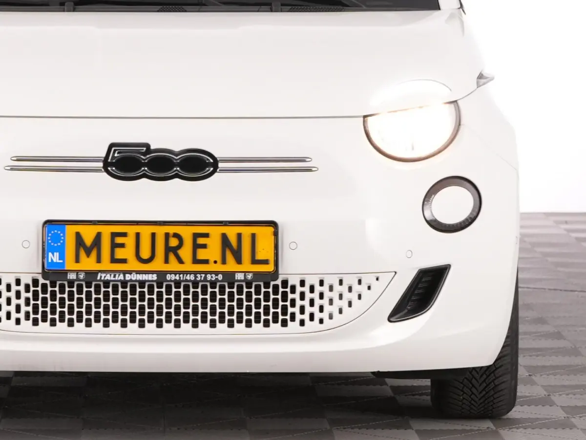 Urban Plus 42kWh | CAMERA | STOELVERW. | CARPLAY | SOH: 100% | !