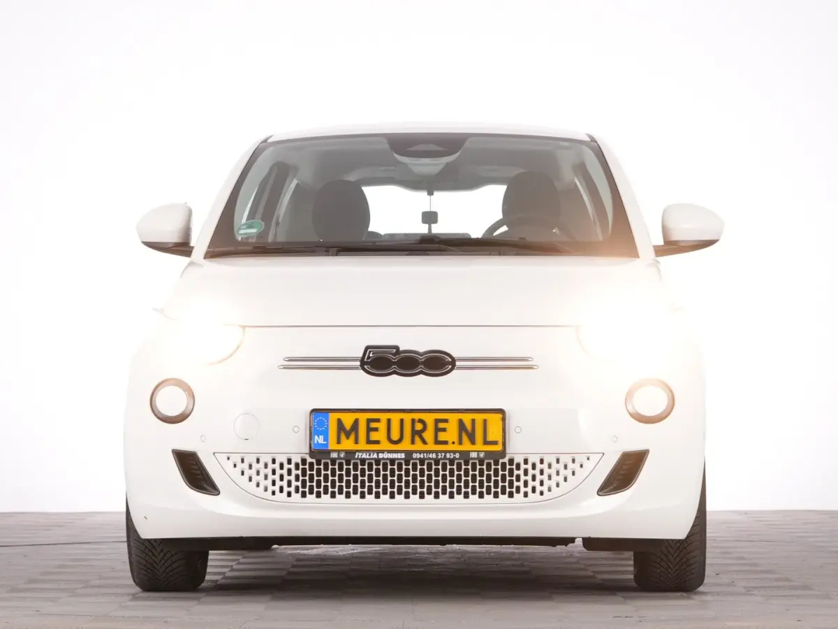 Urban Plus 42kWh | CAMERA | STOELVERW. | CARPLAY | SOH: 100% | !