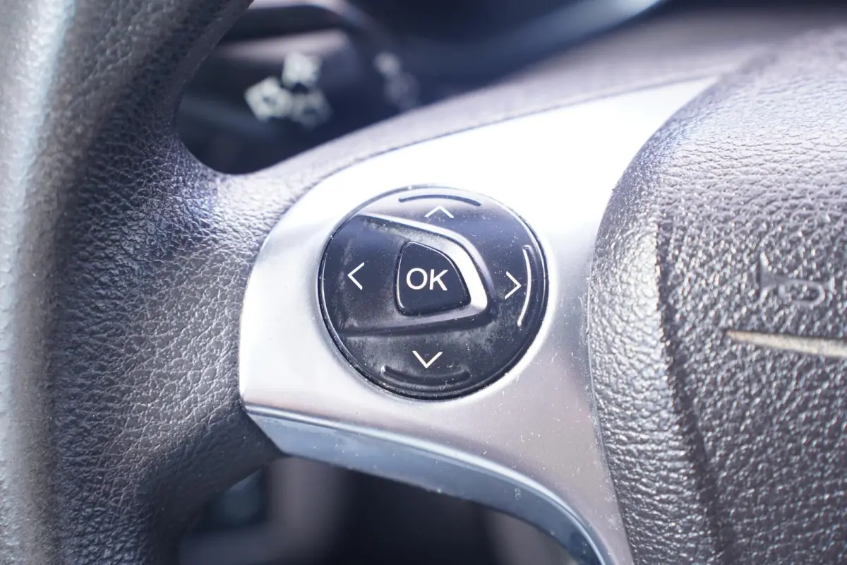 1.5 TDCI L1 Trend Navi, Camera, D-Riem vv 160 dkm Airco, Trekhaak, PDC achter, 3-Zits