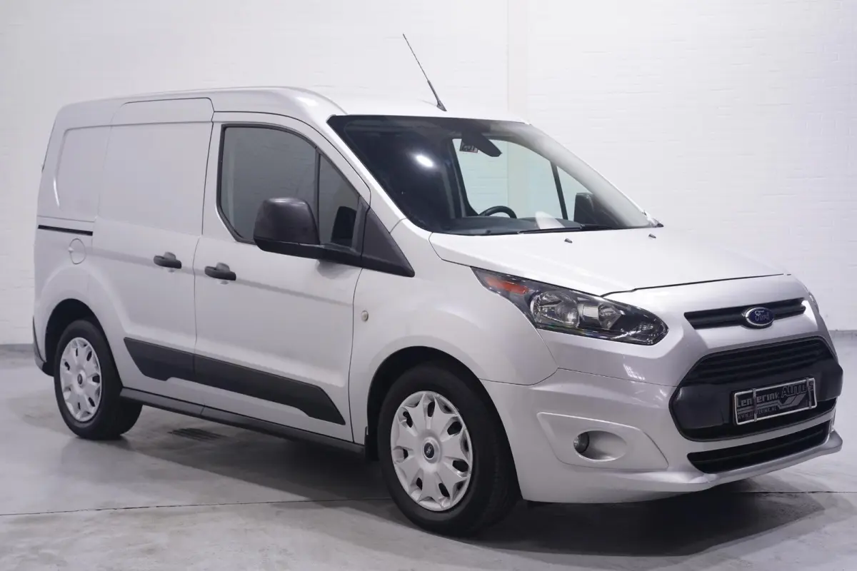 1.5 TDCI L1 Trend Navi, Camera, D-Riem vv 160 dkm Airco, Trekhaak, PDC achter, 3-Zits
