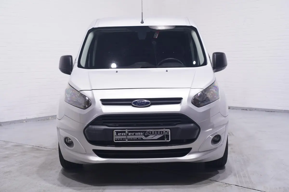 1.5 TDCI L1 Trend Navi, Camera, D-Riem vv 160 dkm Airco, Trekhaak, PDC achter, 3-Zits
