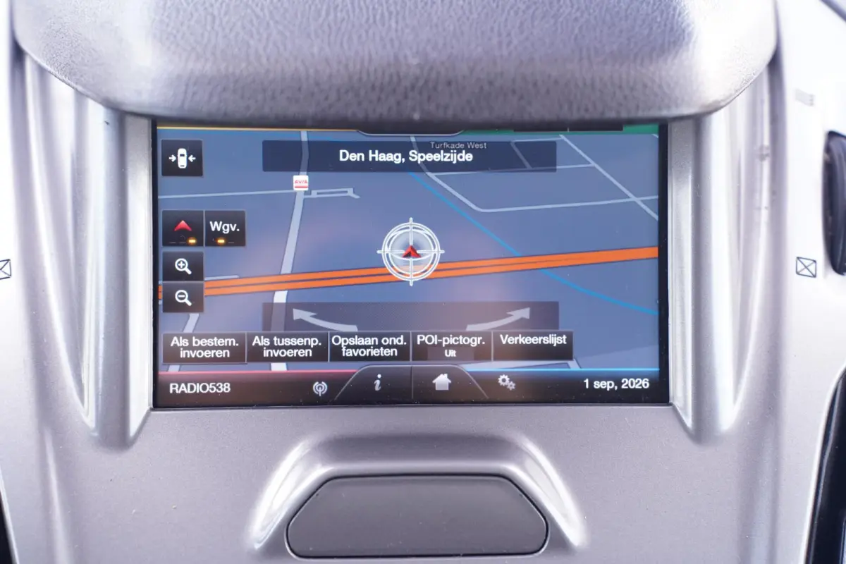 1.5 TDCI L1 Trend Navi, Camera, D-Riem vv 160 dkm Airco, Trekhaak, PDC achter, 3-Zits