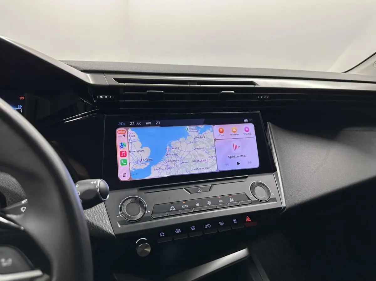 1.2 PureTech Active Pack Business TREKHAAK NAVI CARPLAY CRUISE ECC.