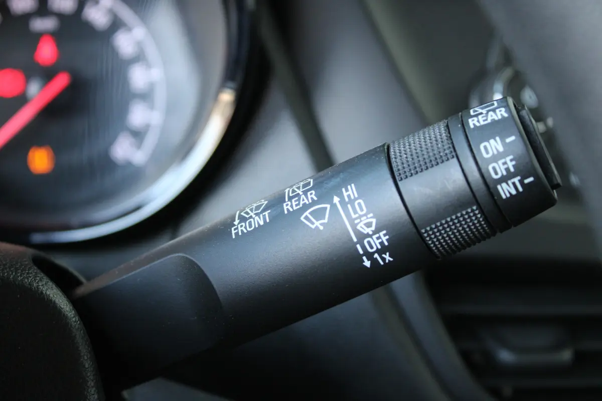1.0 ecoFLEX 120 Jaar Edition | Parkeersensoren achter | 15'' lichtmetaal | Mistlampen | DAB |