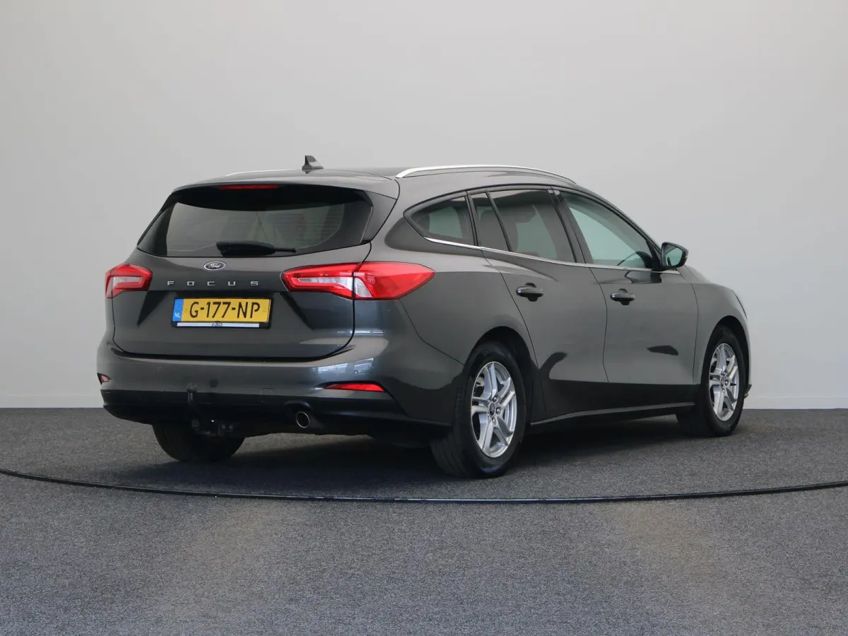 1.0 EcoBoost Trend Edition Business | Trekhaak | Climate Control | Stuurverwarming | Stoelverwarming | Voorruitverwarming |